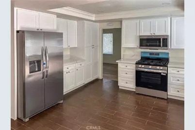 14 Yorktown, Irvine, CA 92620 - Photo 17