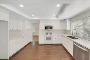 14 Yorktown, Irvine, CA 92620 - Photo 13