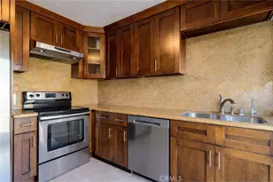 18237 Solano River Ct, Fountain Valley, CA 92708 - Photo 9