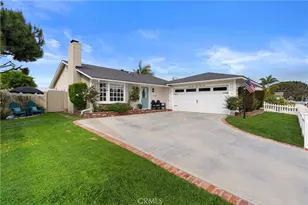 20851 Lancelot Ln, Huntington Beach, CA 92646 - Photo 3