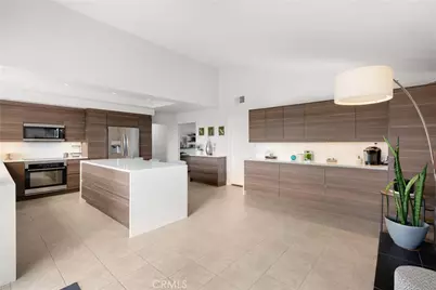 20442 Harbor Isle Lane, Huntington Beach, CA 92646 - Photo 13