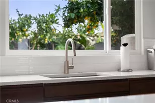 20442 Harbor Isle Ln, Huntington Beach, CA 92646 - Photo 7