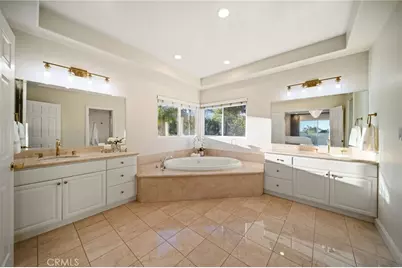 1320 N Raymond, Fullerton, CA 92831 - Photo 27