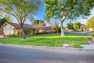 5249 Duenas, Laguna Woods, CA 92637 - Photo 3