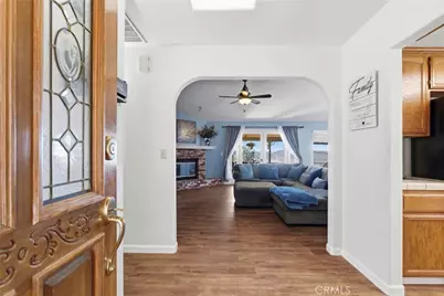 27100 Barkes Way, Tehachapi, CA 93561 - Photo 5