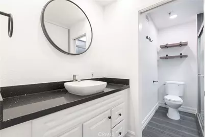 240 Nice #302, Newport Beach, CA 92663 - Photo 17