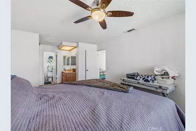 21019 Wren, Apple Valley, CA 92308 - Photo 17