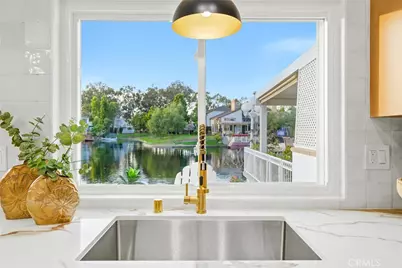 22706 Wood Lake Lane, Lake Forest, CA 92630 - Photo 17