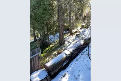 23095 Hemlock, Crestline, CA 92325 - Photo 41