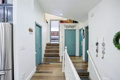 23095 Hemlock, Crestline, CA 92325 - Photo 19