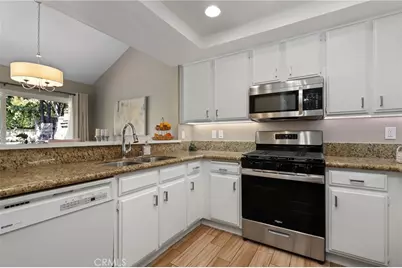 32075 Via Tonada, San Juan Capistrano, CA 92675 - Photo 9