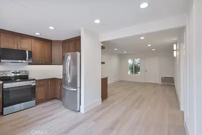 229 Springview, Irvine, CA 92620 - Photo 3