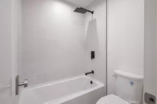 229 Springview, Irvine, CA 92620 - Photo 17