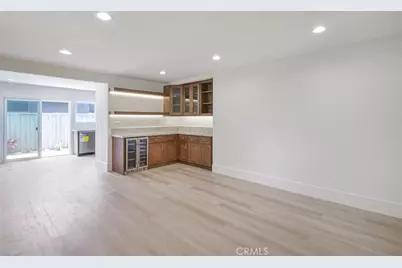 229 Springview, Irvine, CA 92620 - Photo 7