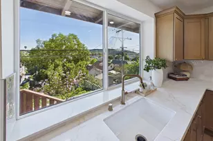 6148 Mt Angelus Dr, Los Angeles, CA 90042 - Photo 13