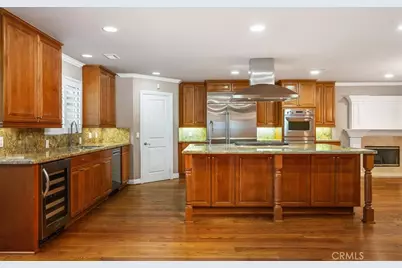 18452 Carnaby, Huntington Beach, CA 92648 - Photo 15