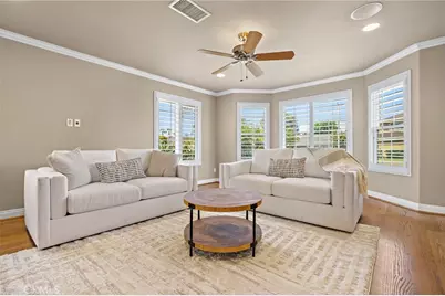 18452 Carnaby, Huntington Beach, CA 92648 - Photo 3