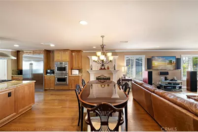 18452 Carnaby, Huntington Beach, CA 92648 - Photo 13