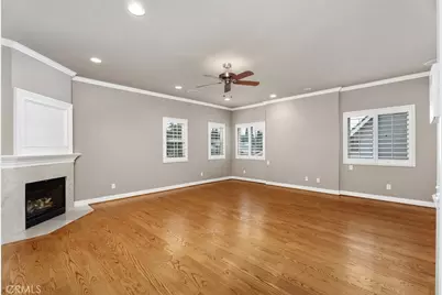 18452 Carnaby, Huntington Beach, CA 92648 - Photo 27