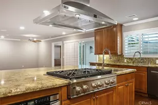 18452 Carnaby, Huntington Beach, CA 92648 - Photo 11