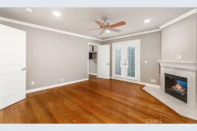 18452 Carnaby, Huntington Beach, CA 92648 - Photo 19