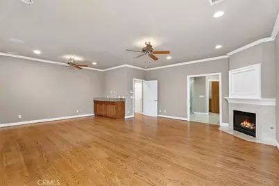 18452 Carnaby, Huntington Beach, CA 92648 - Photo 29