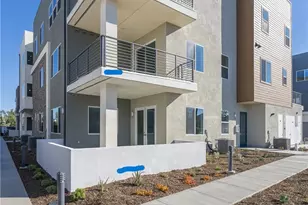 121 Baluster, Irvine, CA 92618 - Photo 45