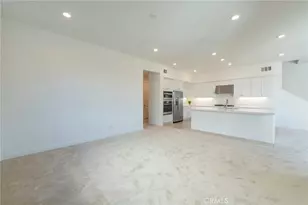 121 Baluster, Irvine, CA 92618 - Photo 5