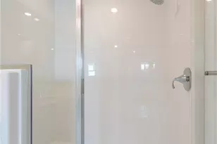 121 Baluster, Irvine, CA 92618 - Photo 35