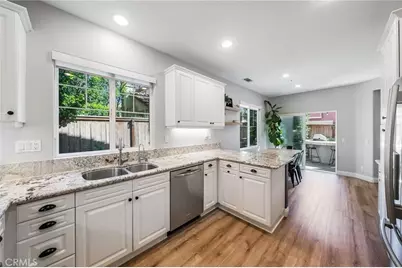 9 Flowerdale, Ladera Ranch, CA 92694 - Photo 17