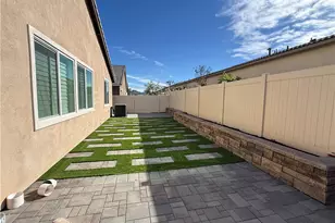 30339 Roebuck Ct, Menifee, CA 92584 - Photo 19