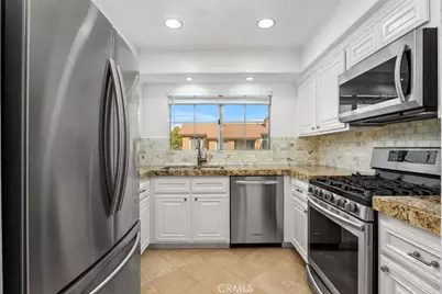 631 S Dewberry, Anaheim Hills, CA 92808 - Photo 3