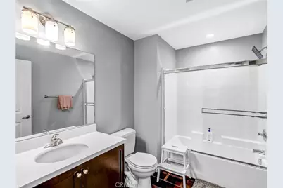 12922 Union #302, Hawthorne, CA 90250 - Photo 9