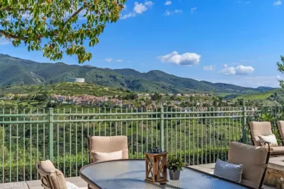 2 Muirfield, Rancho Santa Margarita, CA 92679 - Photo 27