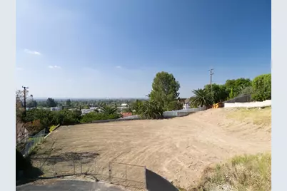 19352 Lemon Hill, Santa Ana, CA 92705 - Photo 5