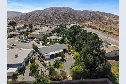 28040 Winthrop Court, Menifee, CA 92586 - Photo 37