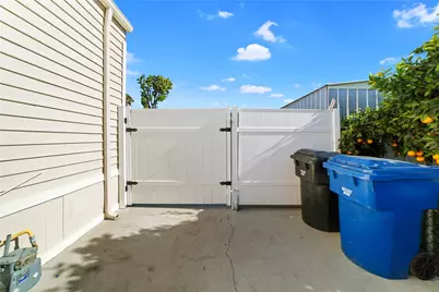 9080 Bloomfield, Cypress, CA 90630 - Photo 39