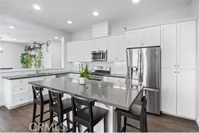 114 Borrego, Irvine, CA 92618 - Photo 5