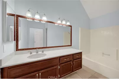 3740 S Bear St #123 #F, Santa Ana, CA 92704 - Photo 11