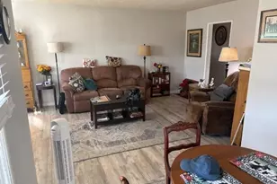 21011 Cohasset St, Canoga Park, CA 91303 - Photo 9