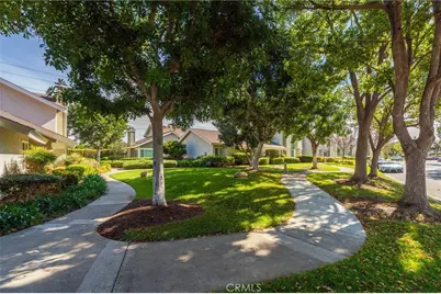 32 Goldenbush, Irvine, CA 92604 - Photo 35