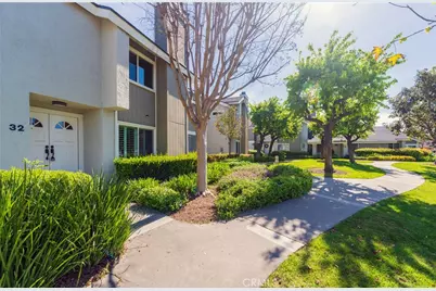 32 Goldenbush, Irvine, CA 92604 - Photo 37