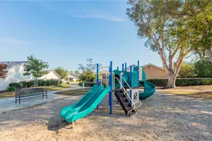 32 Goldenbush, Irvine, CA 92604 - Photo 45