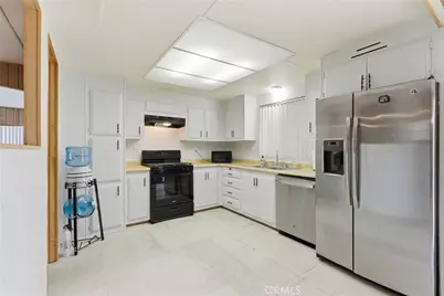 24001 Muirlands #11, Lake Forest, CA 92630 - Photo 7