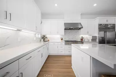 333 Sora, Irvine, CA 92618 - Photo 9