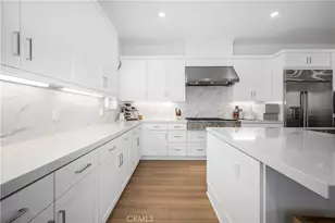 333 Sora, Irvine, CA 92618 - Photo 9