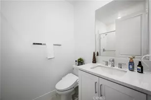 333 Sora, Irvine, CA 92618 - Photo 39