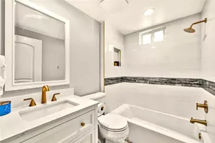 9301 Portsmouth Dr, Huntington Beach, CA 92646 - Photo 13