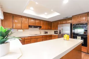 25521 Creek Dr, Laguna Hills, CA 92653 - Photo 17