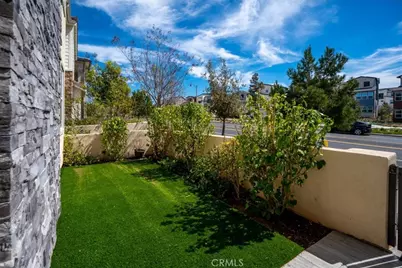 138 Chorus, Irvine, CA 92618 - Photo 7